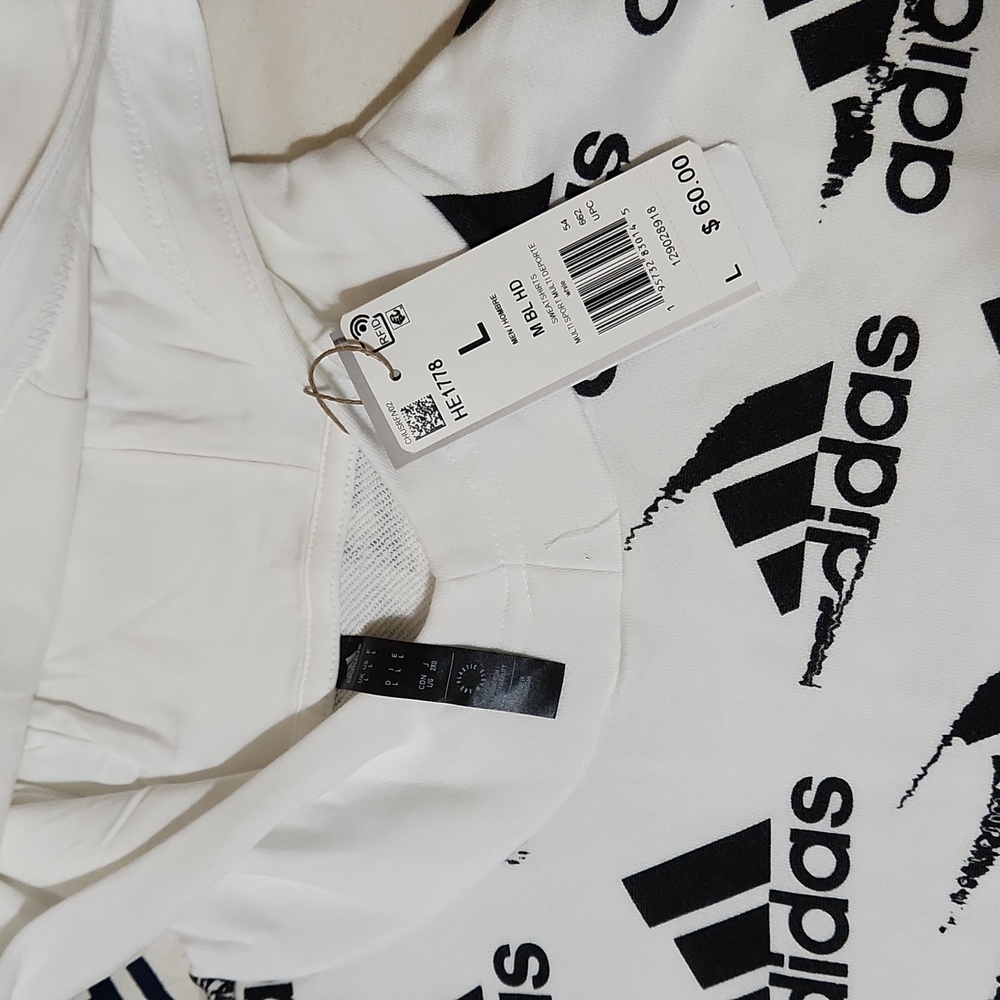 🆕️Adidas sweatshirts. - Picture 2 of 3